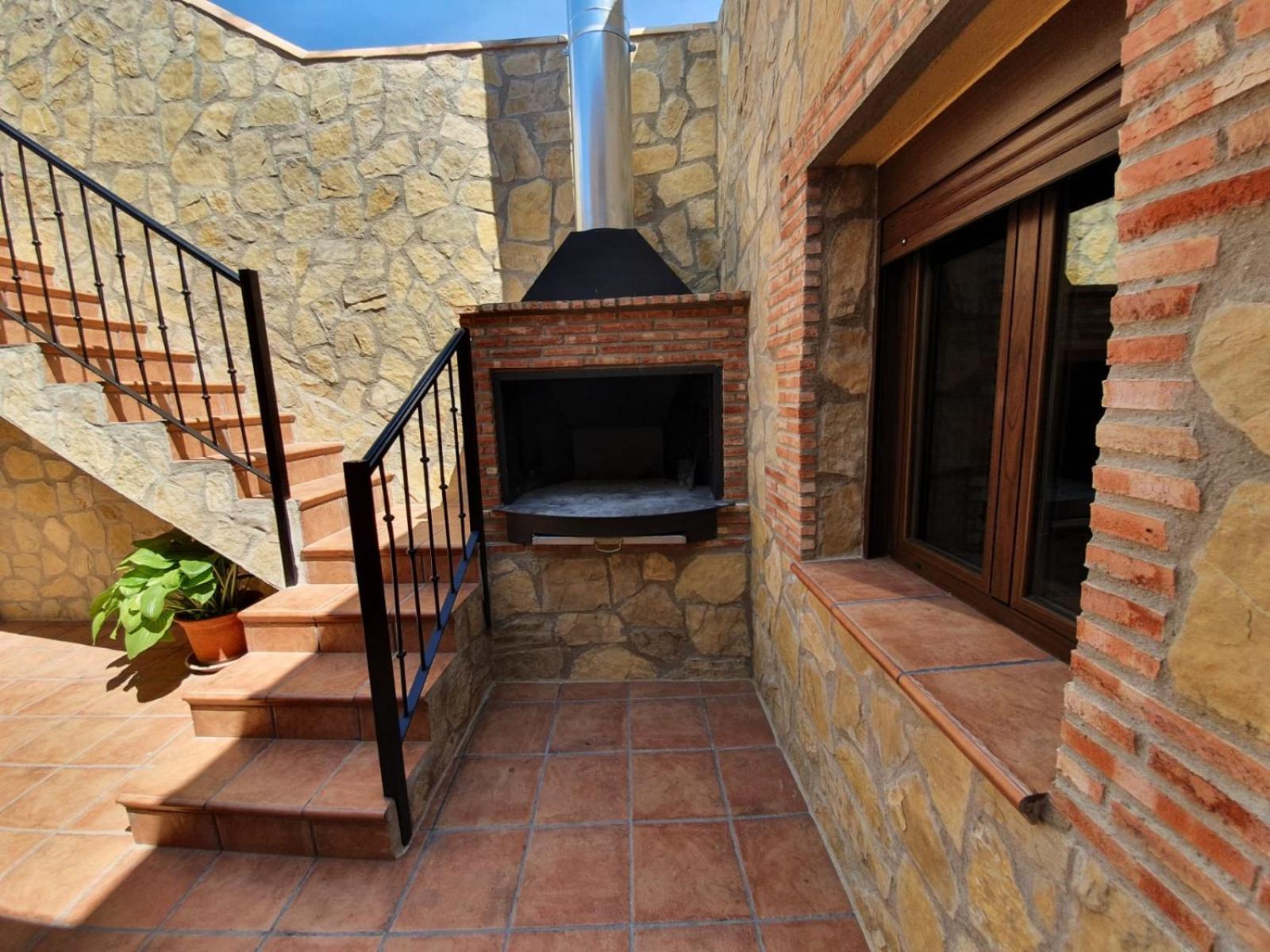 Casa Rural Del Pantano 4 Estrellas Buenache de Alarcon Exterior foto